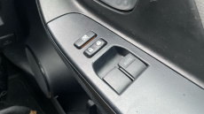 Toyota Yaris 1.5 VVT-i Icon 5dr CVT Petrol Hatchback